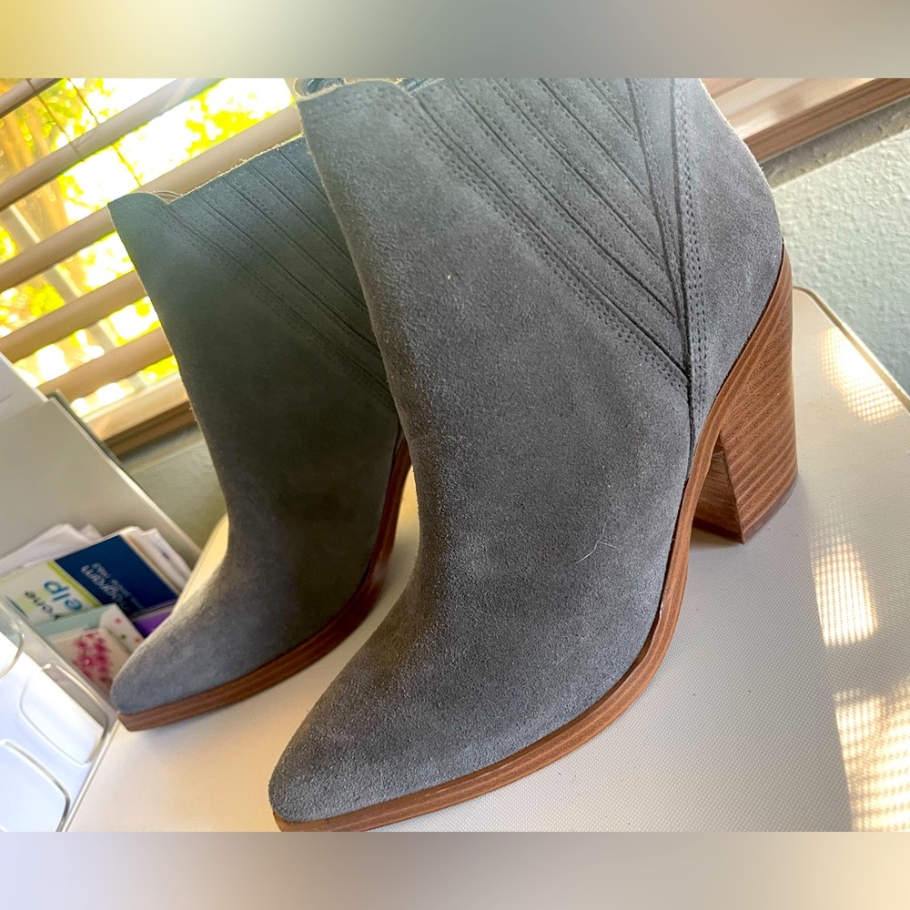 Grey booties, Size 6.5